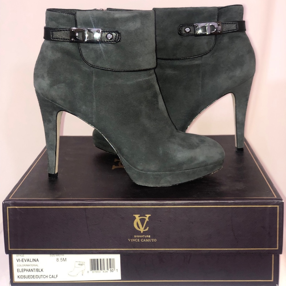 Vince Camuto, Signature